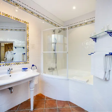 L'instant Sevigne Hotell 3*