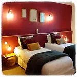 L'instant Sevigne Hotel 3*