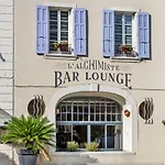 L'instant Sevigne 3*