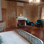 L'instant Sevigne 3*